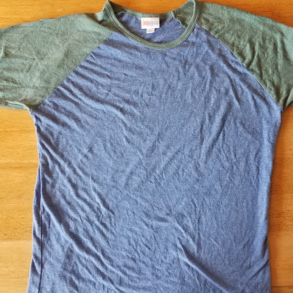 Lula Roe Randy Shirt